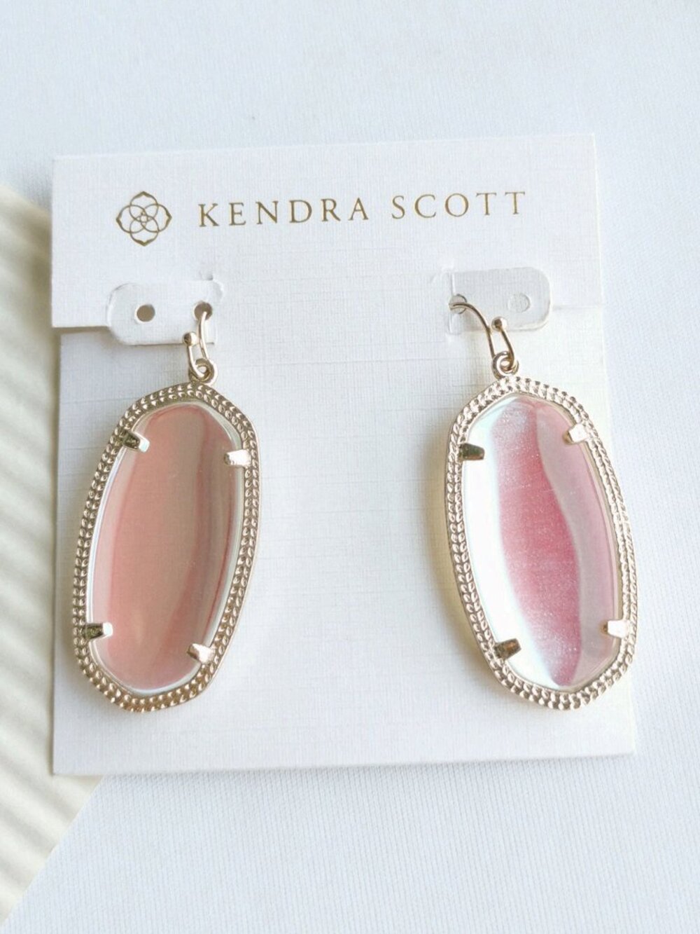 Kendra Scott Elle Drop Earrings | Gold Dichroic Glass